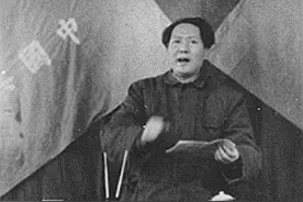 49年毛主席带领中央进京，被守城哨兵拦下：就是毛主席来了都不行图片