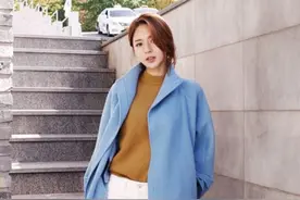 蓝色衣服搭配裤子，选择哪种颜色是成败的关键？图片