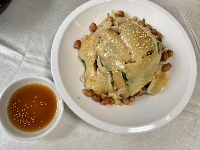 菊花可以和花胶一起煮吗 吃花胶可以喝菊花茶吗