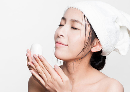 建议女人：遇到这8款洗面奶，别犹豫！虽平价但是真心好用