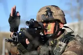 真实、平凡、感人，这是今年最好的军旅记录片图片