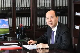 拯救濒临破产的企业，使之成为行业龙头，他是如何做到的？图片