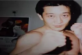 北京黑道一大猛将，持刀硬闯浙江村，向华强都要避其锋芒图片