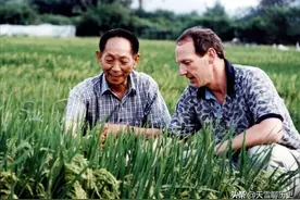 袁隆平院士受邀去美国，到了机场对方认错人，看袁爷爷如何回答？图片