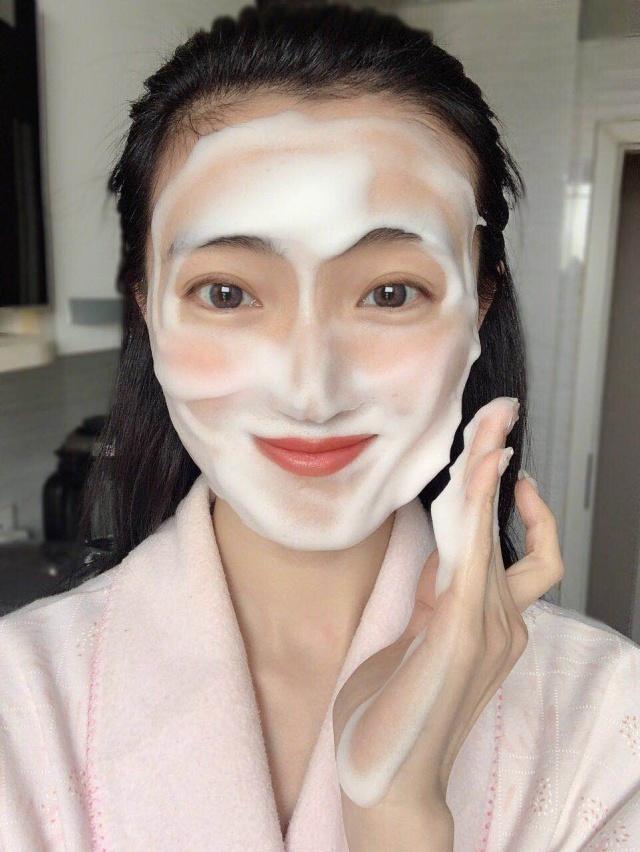 5款上了“黑名单”的洗面奶，如果你在用其中一款，建议扔掉