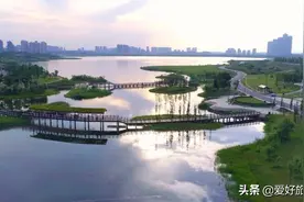 投资23亿元的长沙人工湖，6000亩湖面烟波浩渺，十分静谧安详图片