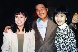 吴孟达生前饱受争议的2段婚姻，与3个女人纠葛，留下4女1子图片