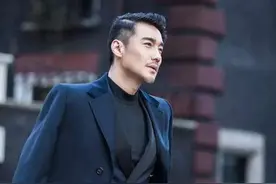 他是“中国首席男模”，因太帅被英国富婆看中，今49岁像个小鲜肉图片