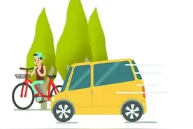 不用手机就可骑走共享单车？熊孩子街头骑行，太危险图片