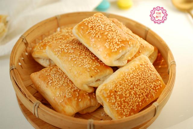 面点师教你做缸炉烧饼,又香又酥少油健康好吃不腻,学会能摆摊