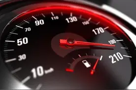 仪表盘车速到100，实际车速是多少？车主：早点知道就好了图片