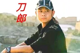 那英讽刺刀郎后，成龙刘德华王健林，对刀郎的评论引起了阵阵掌声图片