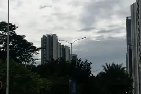 南山区充满争议的豪宅盘深铁阅山境花园图片