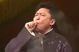 表情包丨我排着队呢啊！拿着骂你的号码牌图片