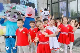 杨凌幼儿园今天开学，老师“花样”欢迎孩子们“回家”！图片