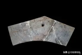 叮叮咚，你听，这是编磬传出的声音图片