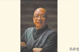 心系抗战老兵的钱币收藏家——袁银龙图片