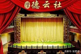 当年“德云四少”集体背叛，如今三人都成了郭德纲惹不起的“爷”图片