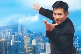 1999年，李连杰风光迎娶利智，却被港媒十字嘲讽颜面尽失图片