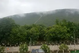 淅川有座“白云山”图片