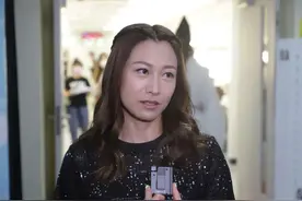 王祖蓝力邀回巢！41岁金牌女主持重返TVB，曾被无理减薪哭成泪人图片