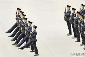全民国家安全教育日 | 大日子，正步走——香港纪律部队演示中式步操彰显国家情怀图片