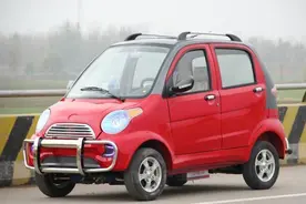 “老头乐”转正：考驾照年龄不限、归机动车但不能上高速图片