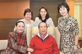 赌王为什么可以娶多个老婆？图片