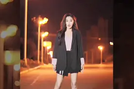 奶茶姐姐张禾禾，凭借一首《沙漠骆驼》走红，背景并不简单！视频封面