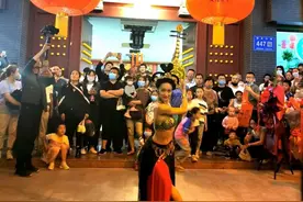 飞天舞者“飞”回故乡敦煌 曼妙舞姿令人沉醉图片
