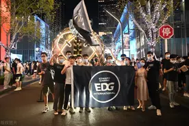 EDG夺冠刷屏！是什么让我们这么激动？图片