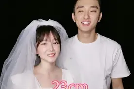 最美身高差：唐嫣罗晋9cm，看关晓彤：难怪从不穿高跟鞋图片