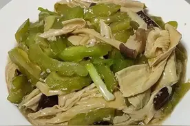 三伏天多吃苦瓜，推荐5种清淡的粤式吃法，真开胃又易做，好吃图片