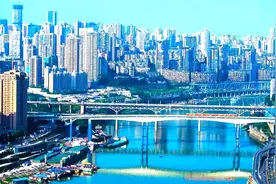 重庆经济和广州相差很小，为何还不是一线城市？这一点拖了后腿图片