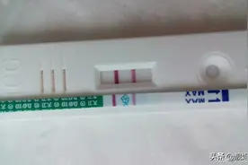 97年孕妇确诊已怀孕，五天后再次检查，医生却笑了图片