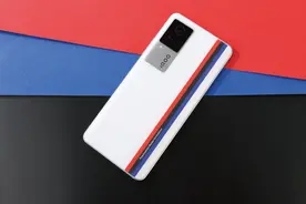 用“三双”打造硬核体验！iQOO 7传奇版图片