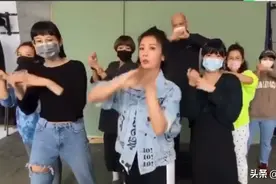 倔强的贾静雯：二婚三娃为女儿赔渣男2600万，嫁小9岁男友获幸福图片