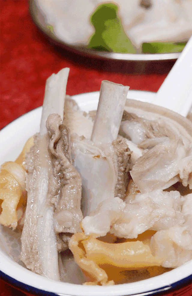 花胶褒羊肉 花胶煲羊肉有什么功效