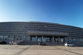 温暖的鄂尔多斯图片