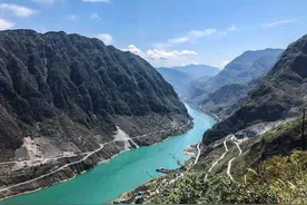 七律长征 作者：毛泽东图片