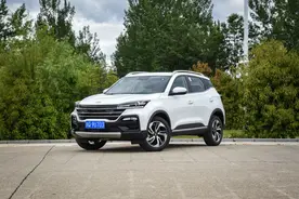 年轻人首选代步SUV，宝骏510、奔腾T33、炫界该怎么选？图片