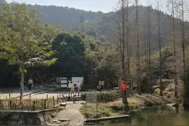 深圳唯一有瀑布群的地方图片