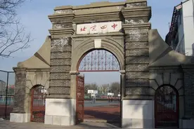 我国最牛村级中学，5年119人考上清北，本科上线率接近100%图片