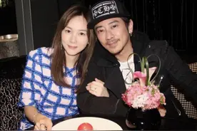 47岁孙耀威晒婚照视频纪念结婚三周年，陈美诗甜蜜回应：三年不痒图片