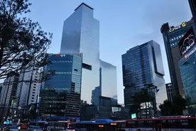 美国摇旗助威，韩国4大财阀施压文在寅放人：财团坐大有多可怕？图片