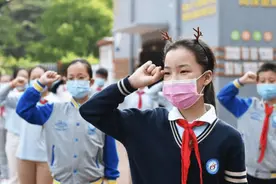 10岁女孩身高169cm，医生：3种食物是身高“增长剂”，可以多吃点图片
