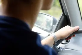 @浦东264名A、B照驾驶员，你们有违法未处理+逾期未审验图片