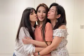 任家萱发文纪念SHE出道20年，对陈嘉桦田馥甄说：人生有你们真好图片