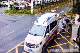 见证奇迹：多学科专家“护航”病情危重的13岁女孩层层闯关成功脱险图片