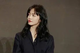 懂“发型”的中年女人不显老！这3种“减龄发型”，洋气还好打理图片